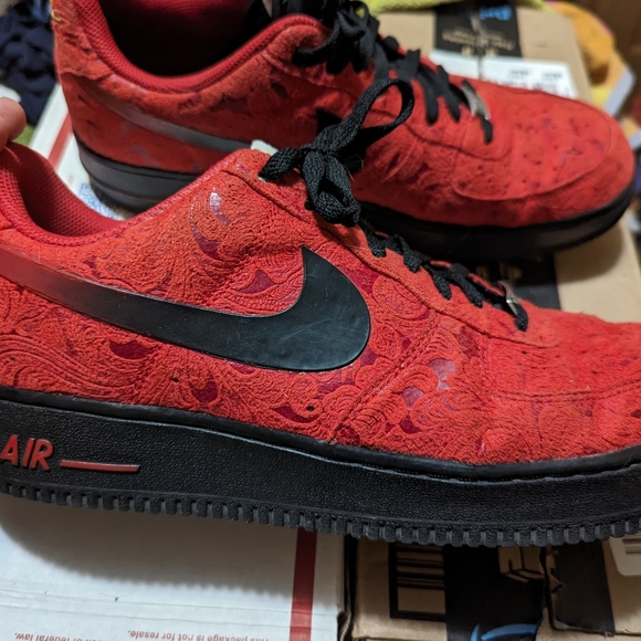 Nike Air force one low Red Pasley size 11 - Picture 1 of 12